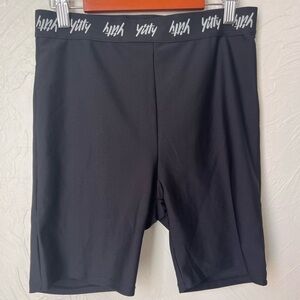 Yitty high rise Major label smoothing black bike short size M